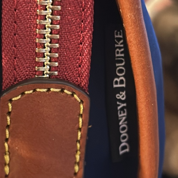 NWOT Dooney & Bourke Nylon Double pocket crossbody & Shoulder Bag Wayfarer Camde - Picture 5 of 12